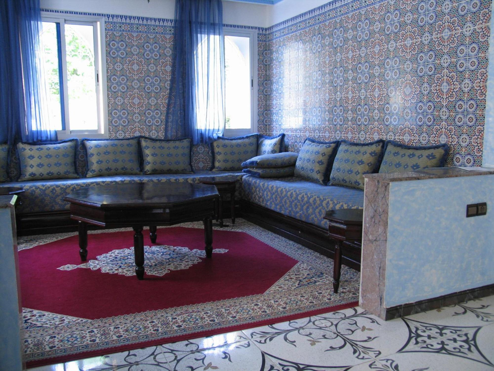 Hotel Tarek Šafšawán Exteriér fotografie